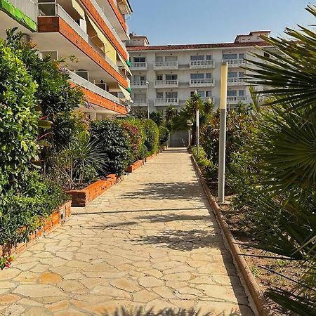Apartamento Acogedor , Бланес Екстериор снимка