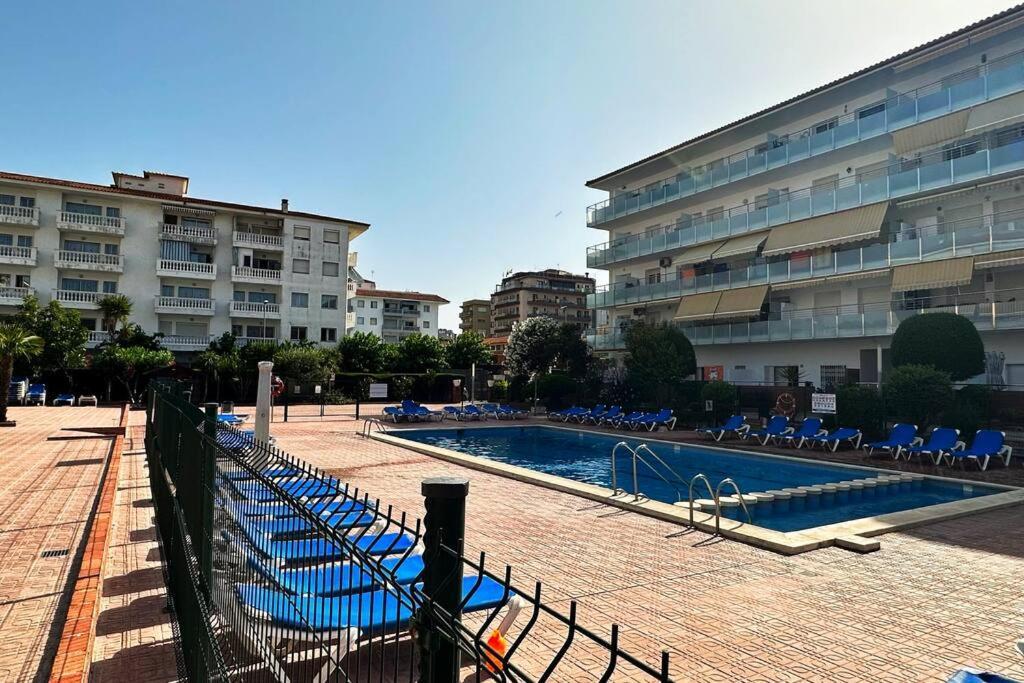 Apartamento Acogedor , Бланес Екстериор снимка